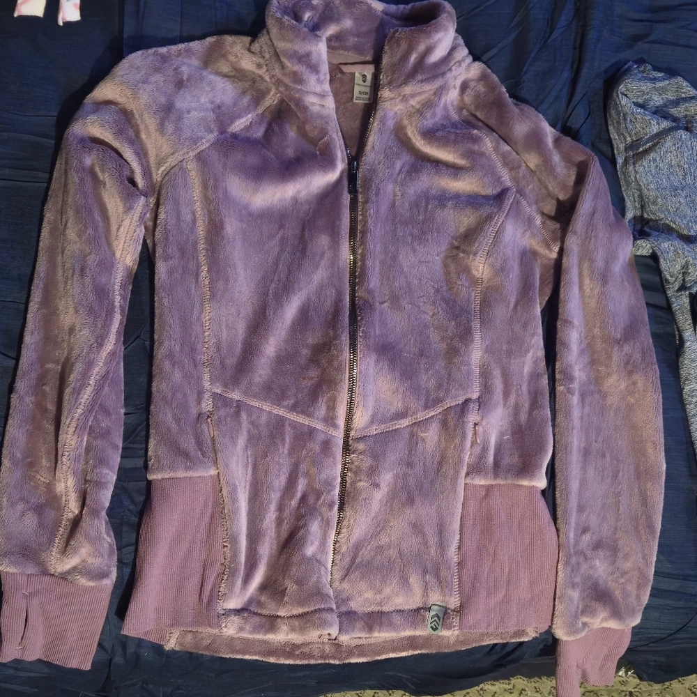 Women's Purple Jacket/sweater